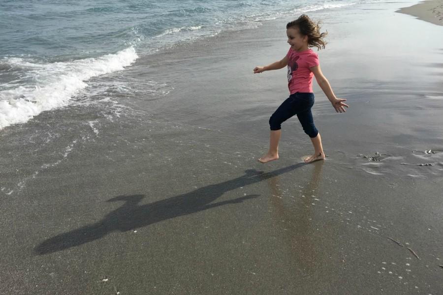 Monica Gallipeau on Delray Beach in Florida about 3pm. Monicas older sister, Mary Rose (16) took this image on her iPhone 6s. Mary Rose said, The picture is 100% natural; she didnt even know I was taking the pictures.