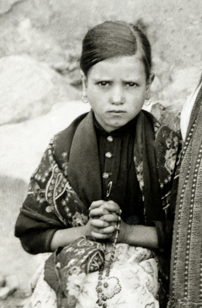 Jacinta+Marto%2C+the+youngest+of+the+three+children+to+whom+Our+Lady+of+Fatima+appeared.+%28Public+Domain+photo%29