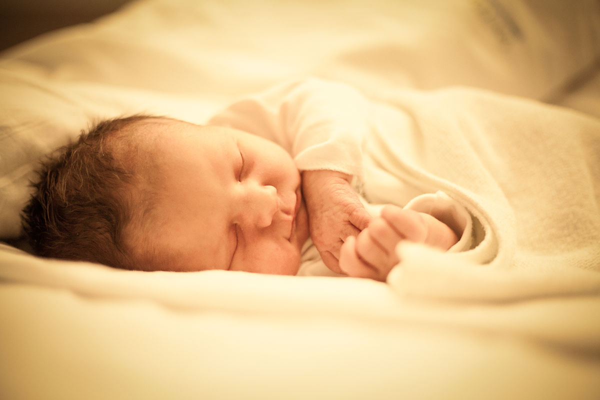 Sleeping Newborn, by Andrés Nieto Porras from Palma de Mallorca, España. Used with permission under license CC BY-SA 2.0.