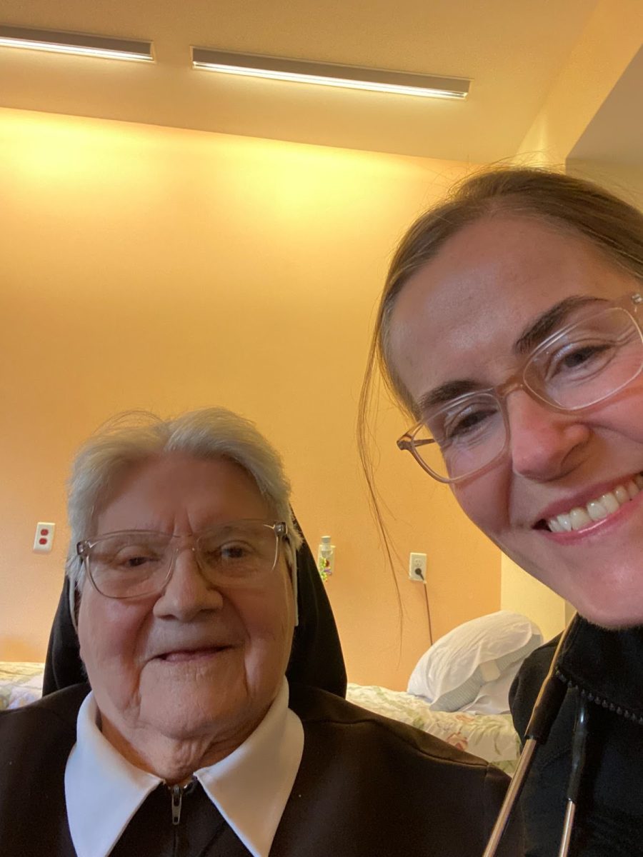 Mom Linda Apen with Sister 